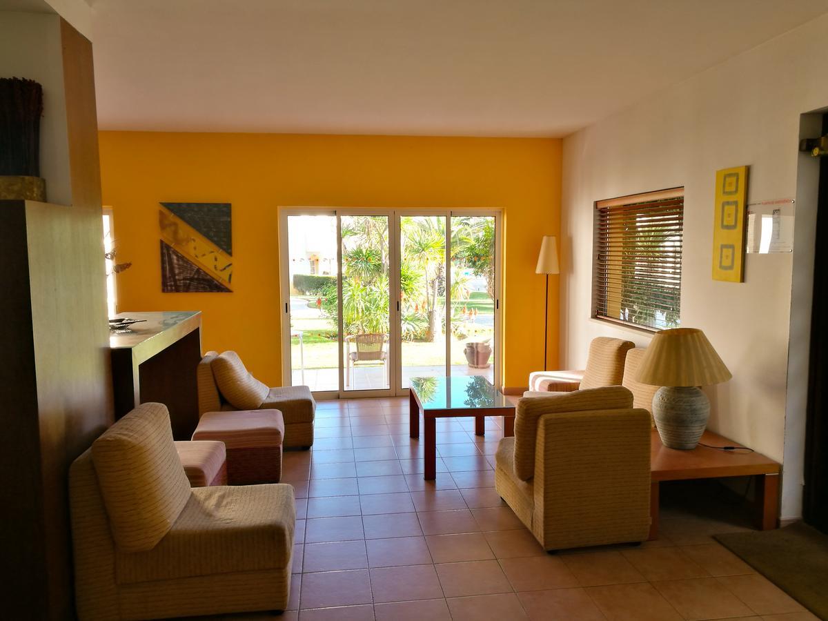 Club House Cvl Hotel Luz Exterior foto