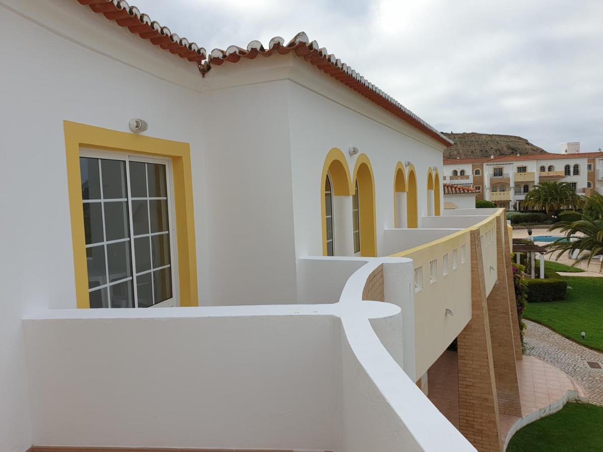 Club House Cvl Hotel Luz Exterior foto