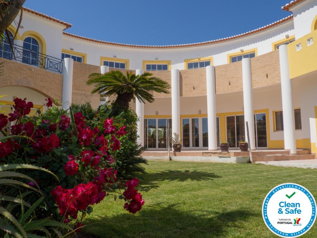 Club House Cvl Hotel Luz Exterior foto